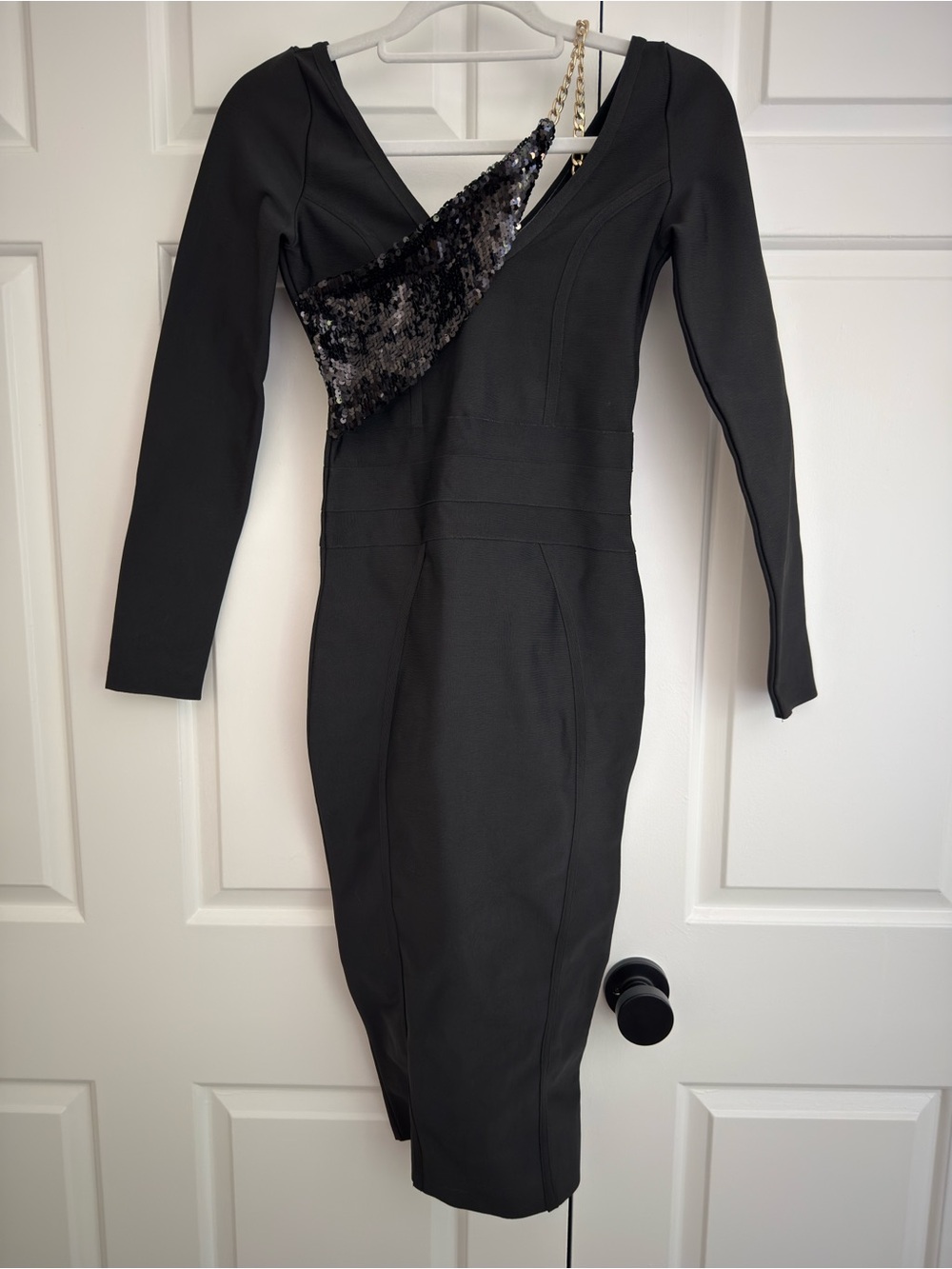 a.n.a Black One-Shoulder Sequin-Accent Bodycon Dress